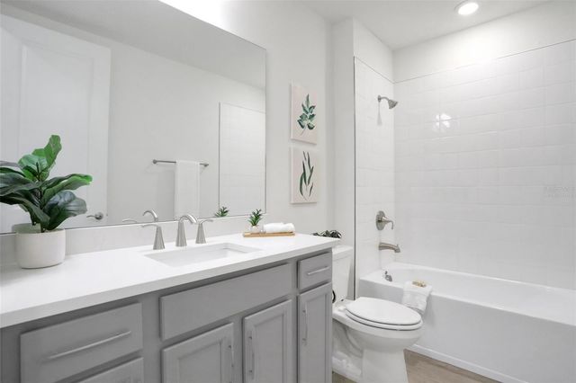 9135 WALCOTT LANE, Lakewood Ranch, FL 34240