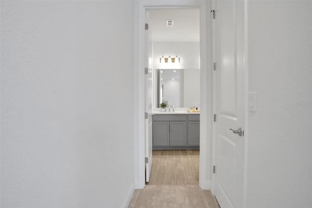 9135 WALCOTT LANE, Lakewood Ranch, FL 34240