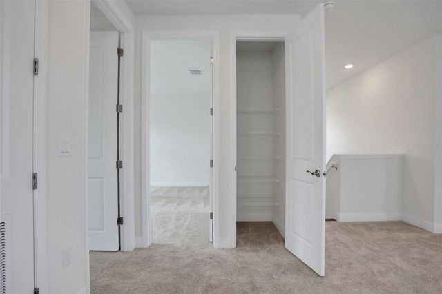 9135 WALCOTT LANE, Lakewood Ranch, FL 34240