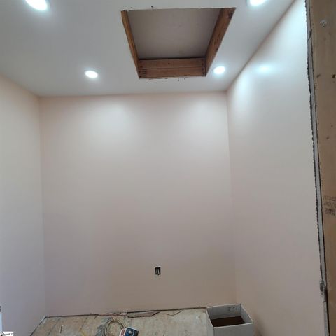 200 Dunwoody` Drive, Simpsonville, SC 29681