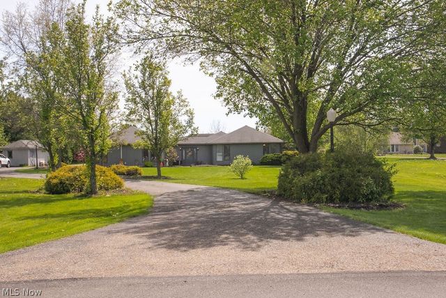 4199 W Middletown Road, Canfield, OH 44406