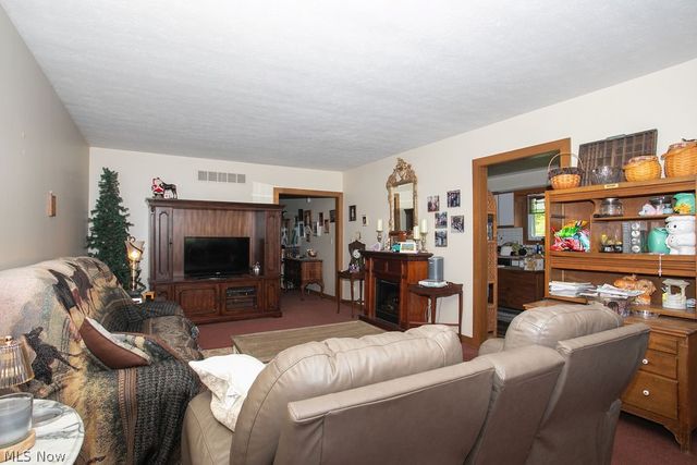 4199 W Middletown Road, Canfield, OH 44406