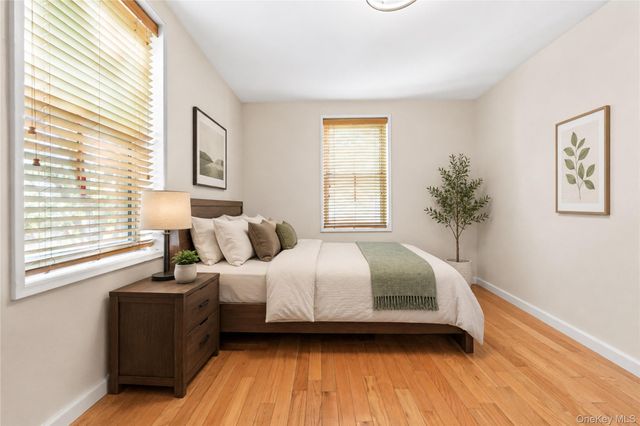 27-10 Parsons Boulevard 4B, Flushing, NY 11354