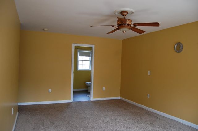 214 Dearborn Road, Pembroke, NH 03275