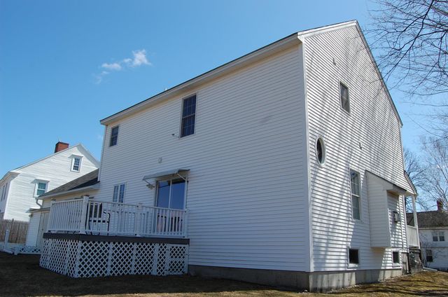 214 Dearborn Road, Pembroke, NH 03275