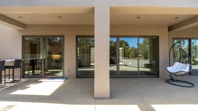 112 Valle Sereno, Santa Fe, NM 87506