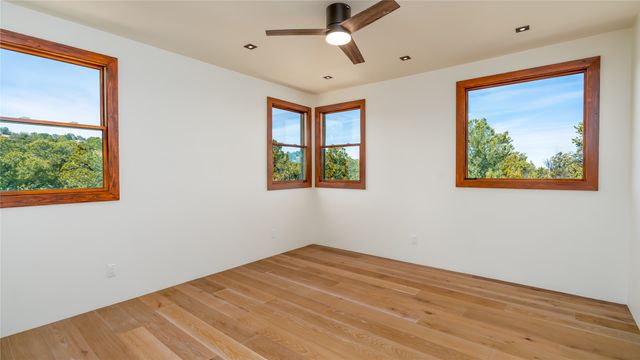 112 Valle Sereno, Santa Fe, NM 87506