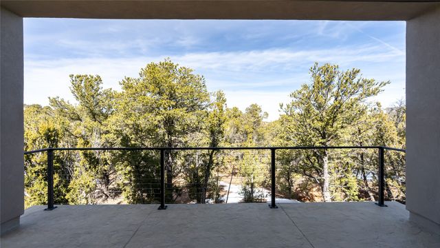 112 Valle Sereno, Santa Fe, NM 87506