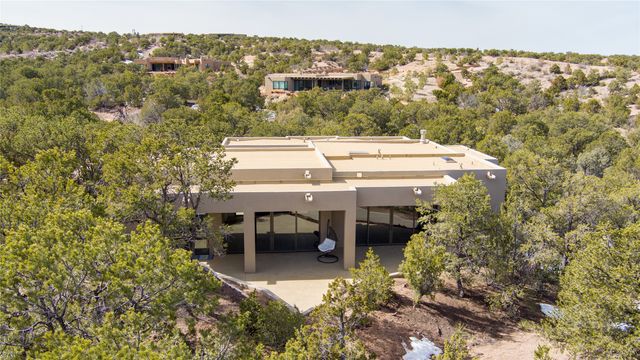 112 Valle Sereno, Santa Fe, NM 87506