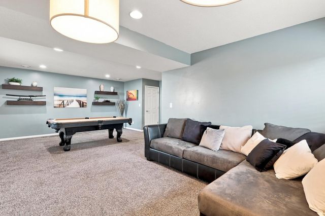 201 14th Avenue NW, Kasson, MN 55944
