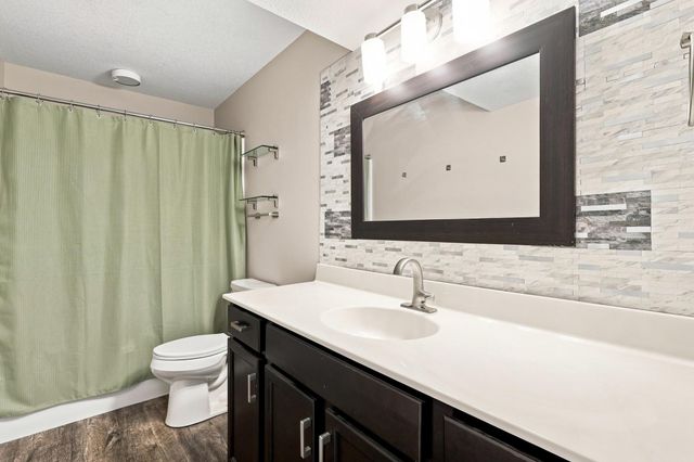 201 14th Avenue NW, Kasson, MN 55944