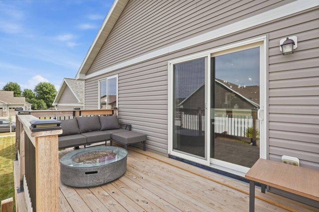 201 14th Avenue NW, Kasson, MN 55944