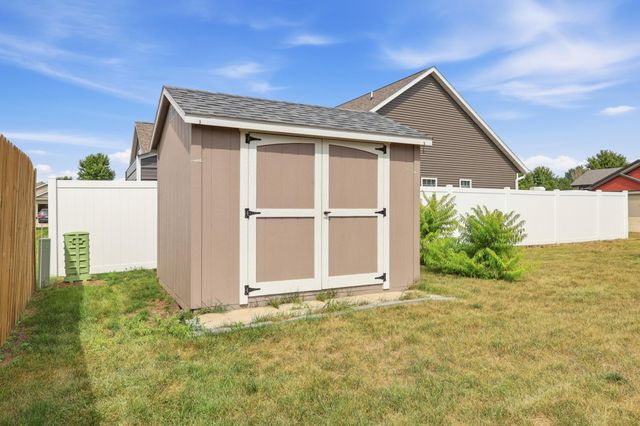 201 14th Avenue NW, Kasson, MN 55944
