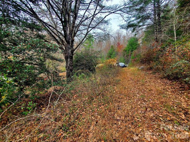 2701 Gouges Creek Road, Spruce Pine, NC 28777