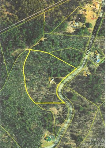 2701 Gouges Creek Road, Spruce Pine, NC 28777