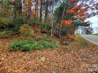 2701 Gouges Creek Road, Spruce Pine, NC 28777