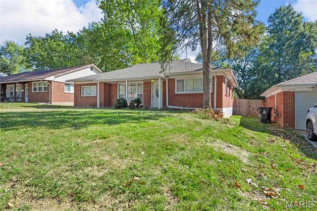 7346 Canton Avenue, Allenton, MO 63130