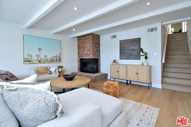 3753 Berry Drive, Studio City, CA 91604