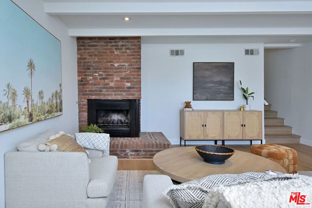 3753 Berry Drive, Studio City, CA 91604