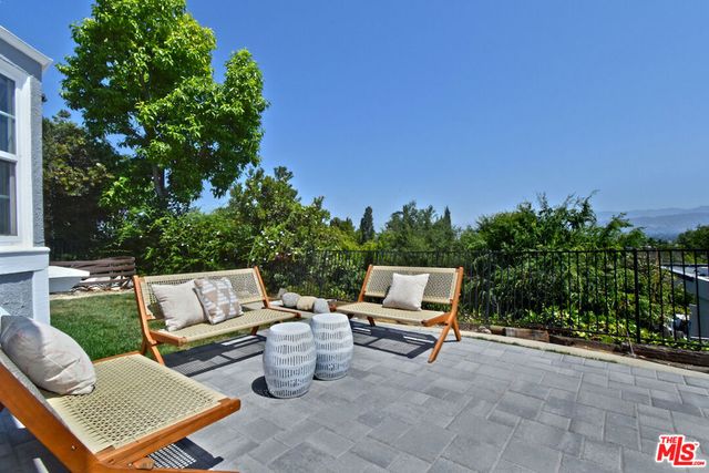 3753 Berry Drive, Studio City, CA 91604