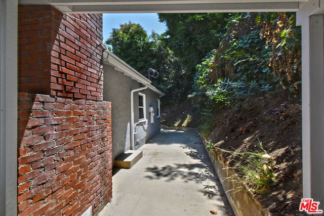 3753 Berry Drive, Studio City, CA 91604