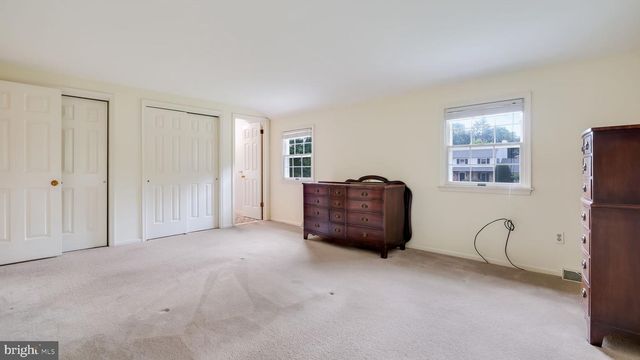 36 HARPER LN, North Wales, PA 19454