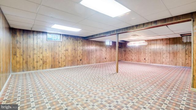 36 HARPER LN, North Wales, PA 19454