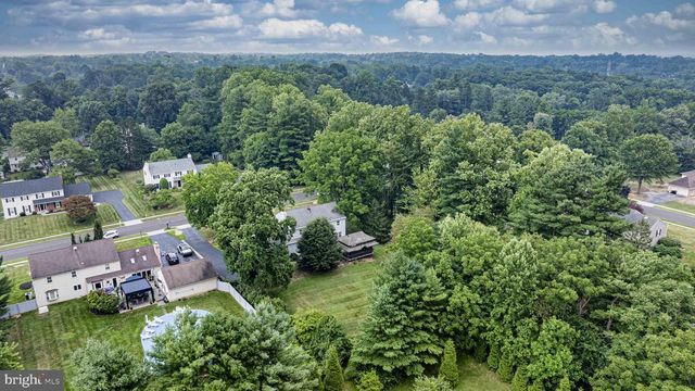 36 HARPER LN, North Wales, PA 19454