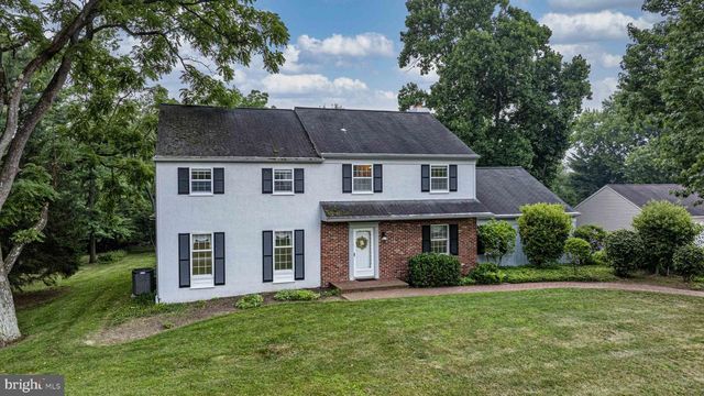 36 HARPER LN, North Wales, PA 19454