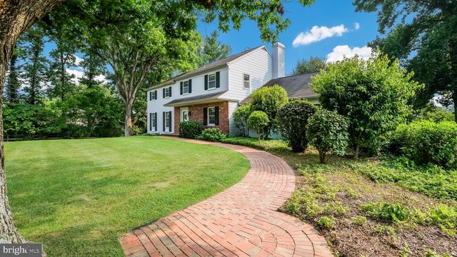 36 HARPER LN, North Wales, PA 19454