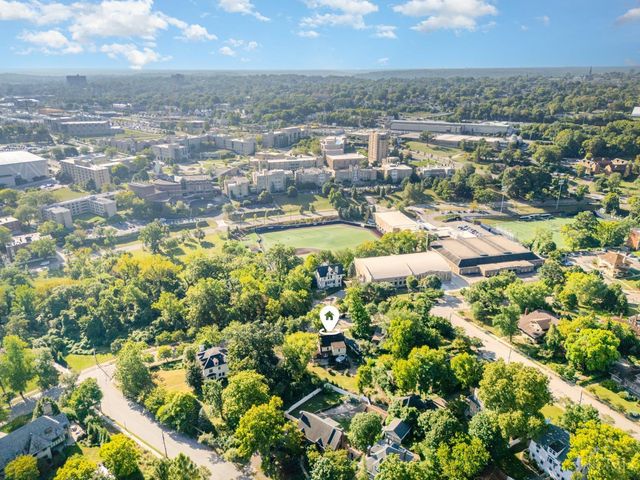 3903 Winding Way, Cincinnati, OH 45229