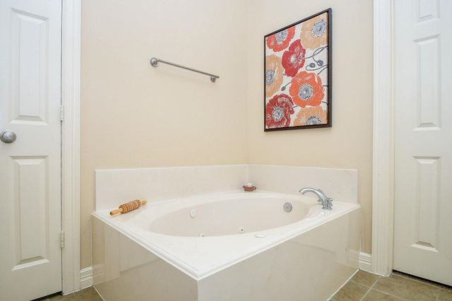 2714 Windy Thicket Lane, Houston, TX 77082