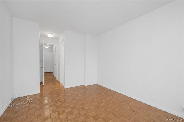 35 N Chatsworth Avenue 3V, Larchmont, NY 10538