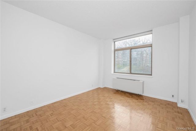 35 N Chatsworth Avenue 3V, Larchmont, NY 10538