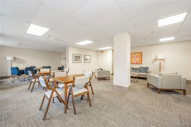 35 N Chatsworth Avenue 3V, Larchmont, NY 10538