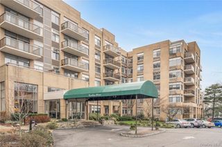 35 N Chatsworth Avenue 3V, Larchmont, NY 10538