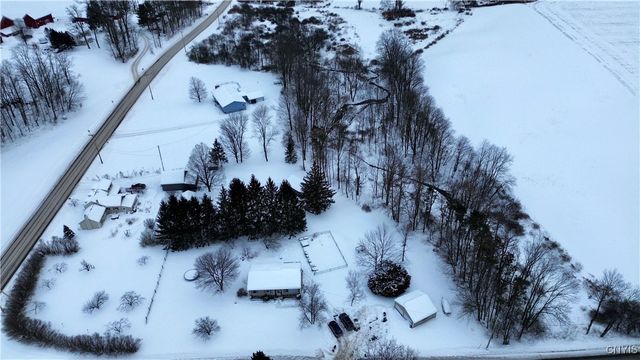 107 County Highway 33, Middlefield, NY 13326