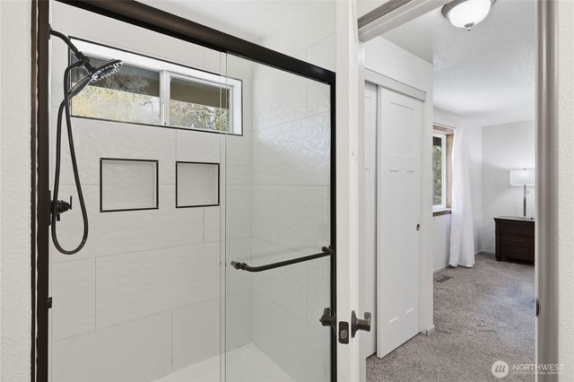 1050 NE Coco Court, Bremerton, WA 98311