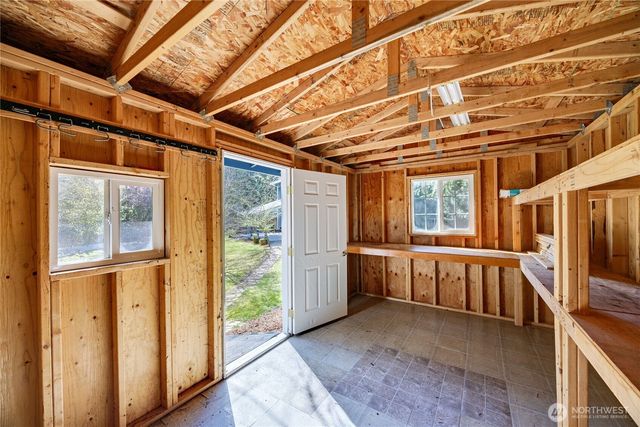 1050 NE Coco Court, Bremerton, WA 98311