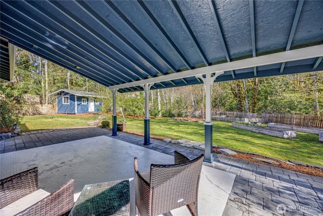 1050 NE Coco Court, Bremerton, WA 98311