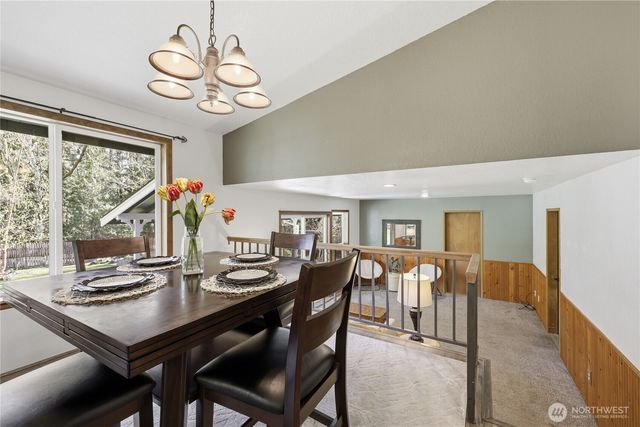 1050 NE Coco Court, Bremerton, WA 98311