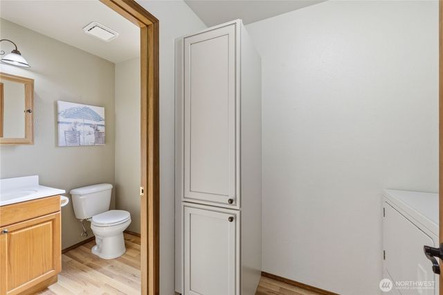 1050 NE Coco Court, Bremerton, WA 98311