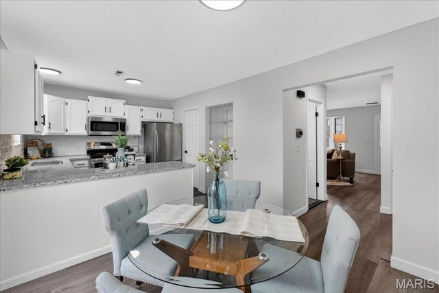 43 Trailside Court 6, St Peters, MO 63303