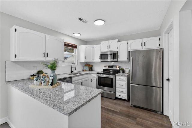 43 Trailside Court 6, St Peters, MO 63303