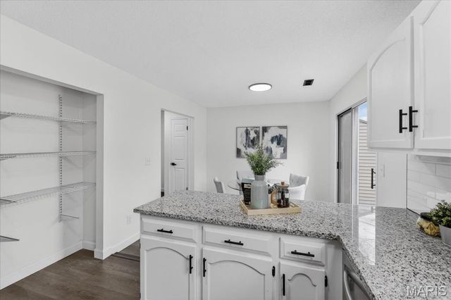 43 Trailside Court 6, St Peters, MO 63303