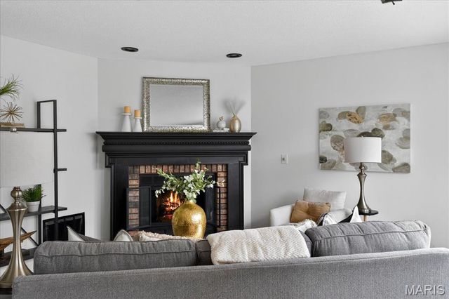 43 Trailside Court 6, St Peters, MO 63303