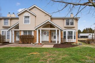 43 Trailside Court 6, St Peters, MO 63303