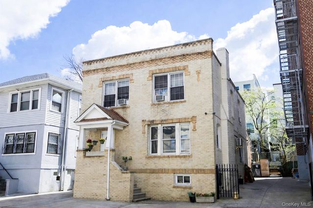 152 Livingston Avenue, Yonkers, NY 10705
