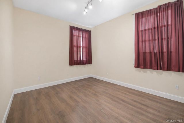 152 Livingston Avenue, Yonkers, NY 10705