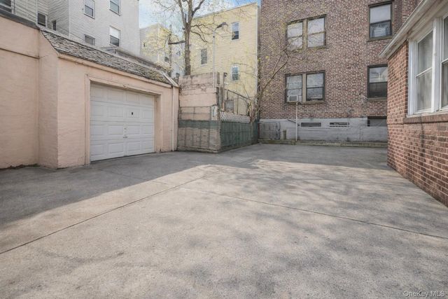 152 Livingston Avenue, Yonkers, NY 10705